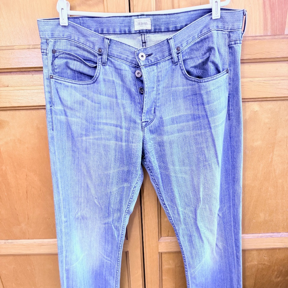 Hudson Light Wash  Size 38